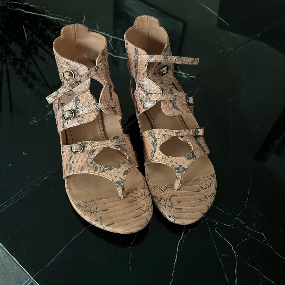 Stylish Snakeskin Sandals